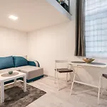 Artistic Home Apartment